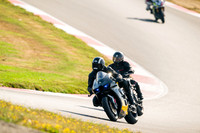 KAWI_BLACK_YEL