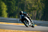 R6_BLACK_TRACK