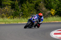 KAWI_LIKES_TAPE