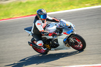 KAWI_WHITEISH