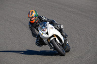 TRIUMPH_WHITE