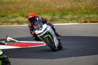KAWI_WHITE_OL