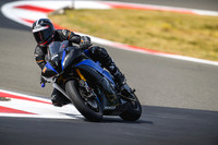 R6_TRACK