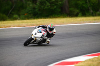 TRIUMPH_WHITE