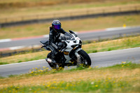 KAWI_WHITE