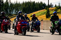 KAWI_BLACKRED