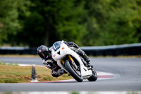TRIUMPH_WHITE