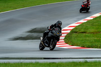 KAWI_BLACK_TRACK