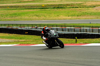 BMW_BLACK_TRACK