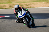 KAWI_WHITE