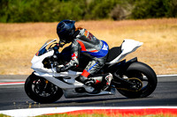 R6_WHITE