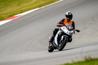 KAWI_WHITE