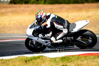 TRIUMPH_WHITE_TRACK