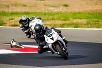 TRIUMPH_WHITE