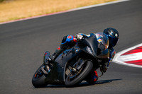 BMW_CARBON