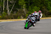 KAWI_BLACKGREEN